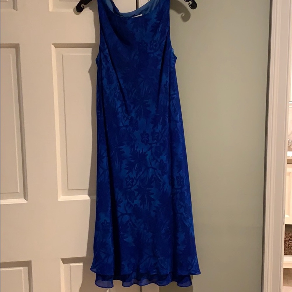 Women’s dress